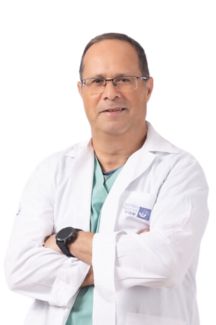 מנהל היחידה לכירורגיה של היד