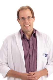 מנהל היחידה לניתוחי עמוד השדרה